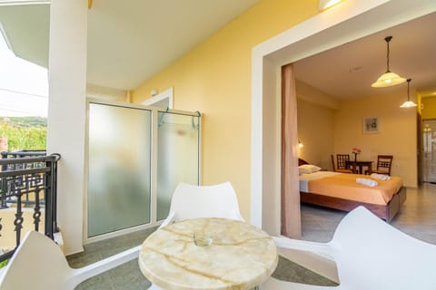 Kosmos Hotel St3 in Agios Stefanos Apartment hotel in Corfu, Greece