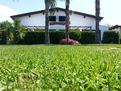 Property building, Garden