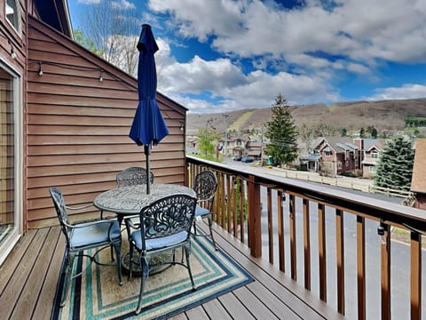 Sunplace 30 House in McHenry