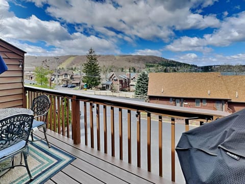 Sunplace 30 House in McHenry