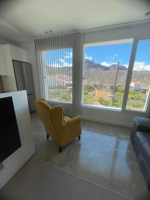 Property building, Natural landscape, Living room, Mountain view