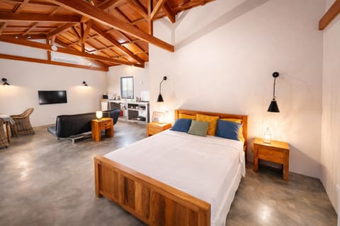 TV and multimedia, Kitchen or kitchenette, Living room, Bedroom, air conditioner