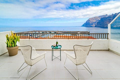 Balcony/Terrace, Mountain view, Sea view