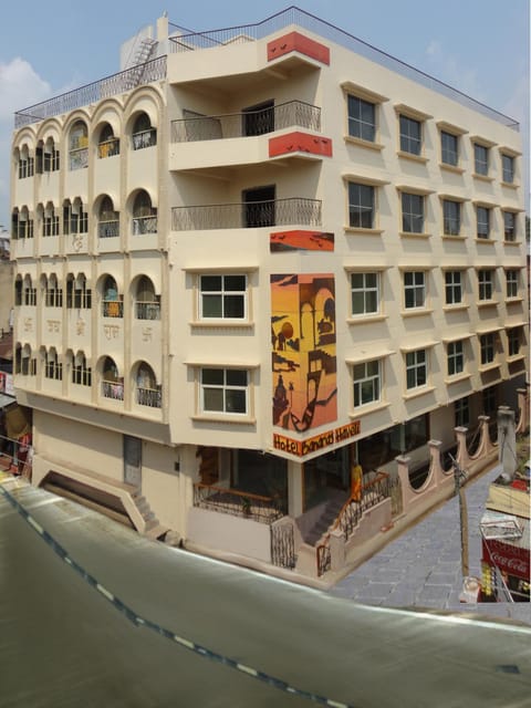 Property building, Facade/entrance
