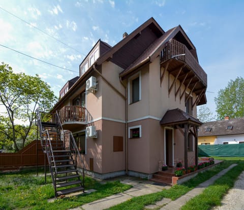 Property building, Garden, Garden view