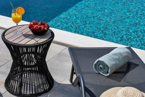 Villa Bava - Swimming Pool With Sea View Villa in Makarska