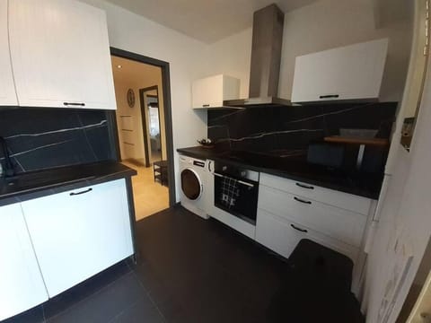 Bel appartement à côté des plages 2 à 5 Personnes Apartment in Antibes