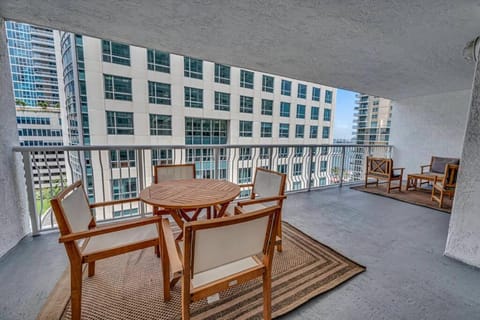 Sublime 1 BED 1 BTH • Brickell BAY & CITY VIEW Apartment in Brickell