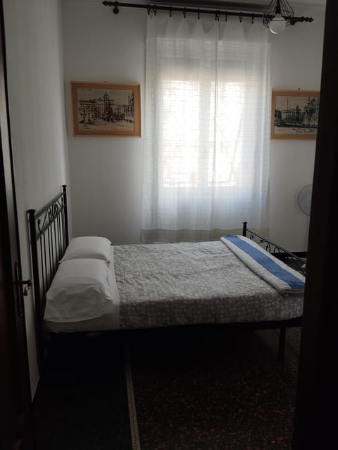 MAISON SAN FRUTTUOSO Apartment in Genoa