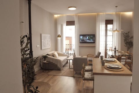 TV and multimedia, Kitchen or kitchenette, Living room, Dining area