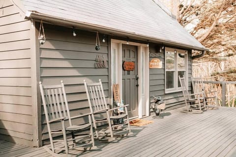 Luxury Mountain Getaway House in Pickens County