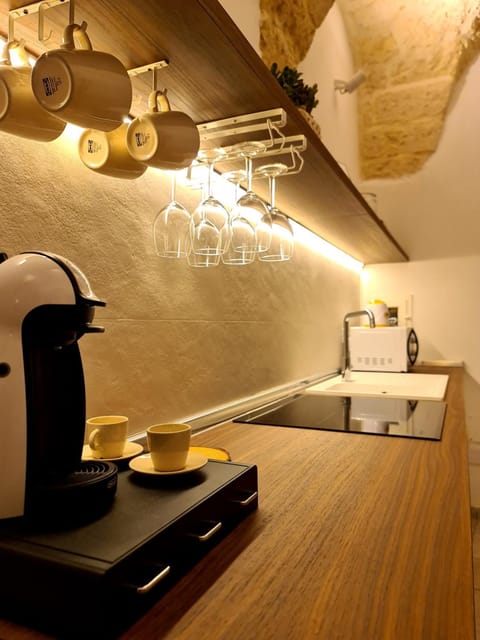 Coffee/tea facilities, Kitchen or kitchenette