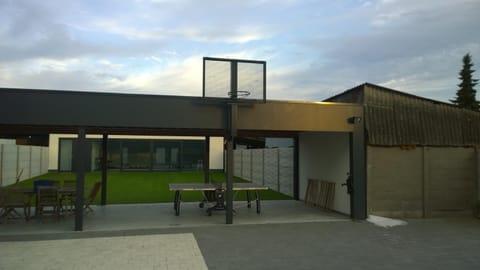 Inner courtyard view