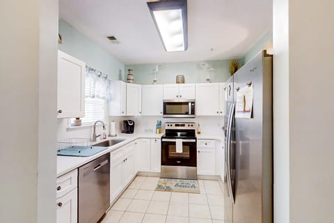 Barefoot Blessing Apartment in North Myrtle Beach