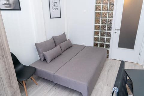 Kosmos Service Apartment Near Saint Dimitrious Church Apartment in Thessaloniki