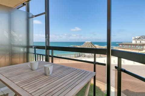 Appartement vue mer 20m de la plage Apartment in Le Croisic