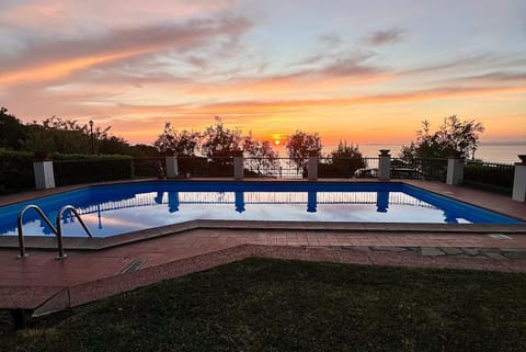 Natural landscape, Pool view, Sea view, Swimming pool, Sunset, sunbed