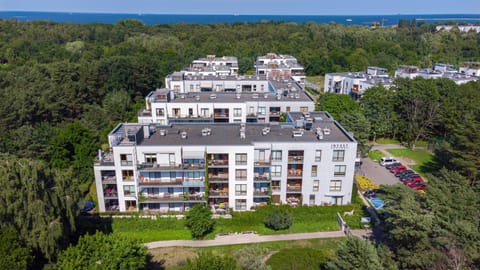 Property building, Bird's eye view