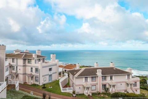 Pinnacle Point Penthouse 14-5 Apartment in Western Cape