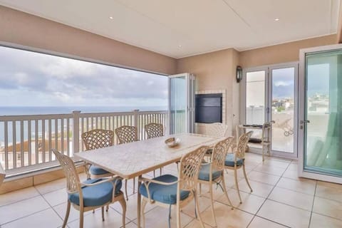 Pinnacle Point Penthouse 14-5 Apartment in Western Cape