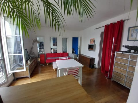 Property building, Living room