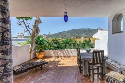 Designer House With Panoramic views House in Cadaqués