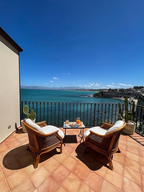 Patio, Balcony/Terrace, Sea view, sunbed