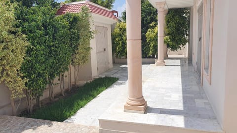Garden, Balcony/Terrace