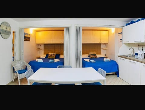 MAN house Apartment in Naples