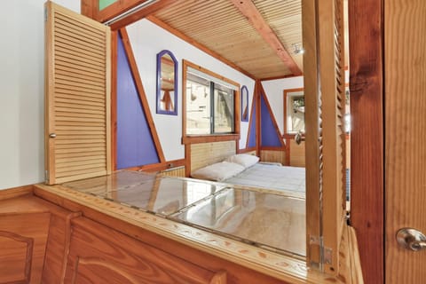 Moonlight ridge - 1929 House in Moonridge