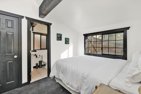 Black diamond chalet #1842 House in Big Bear