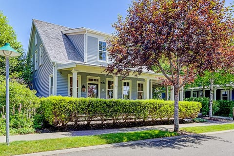 Central Park by Seabrook Hospitality House in Seabrook