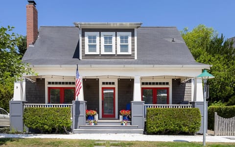 Suite-n-Salty by Seabrook Hospitality House in Seabrook