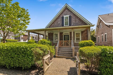 The Deckhouse by Seabrook Hospitality House in Seabrook