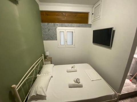 CASA KIRKI Capsule hotel in Corfu