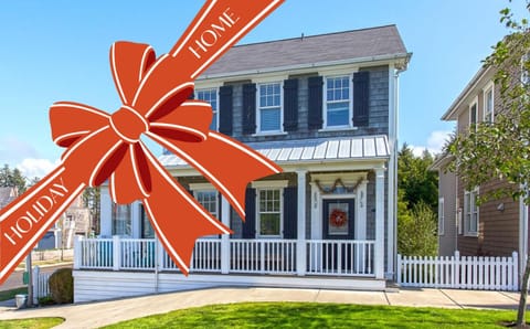 Tide Together by Seabrook Hospitality House in Seabrook