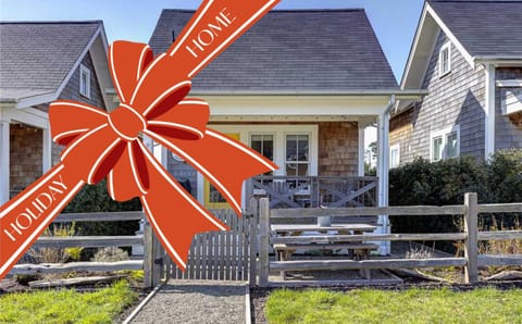 Sweet Buttercup by Seabrook Hospitality House in Seabrook