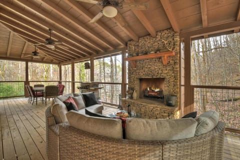 Crescent Moon on the River House in Ellijay