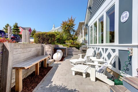 Property building, Balcony/Terrace