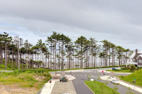 Day, Neighbourhood, Natural landscape, Sea view