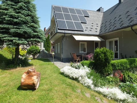 Property building, Garden