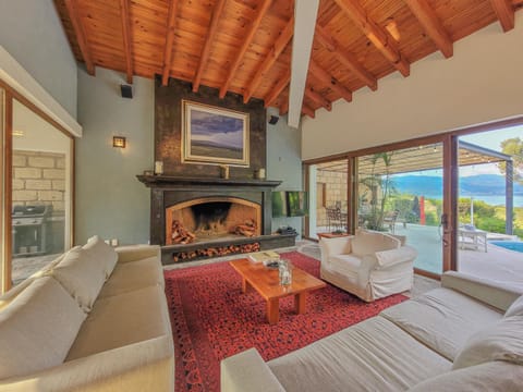 TV and multimedia, Living room