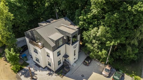 Property building, Day, Bird's eye view