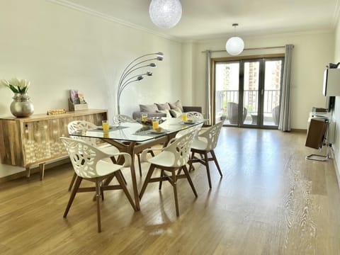 TV and multimedia, Dining area, Evening entertainment