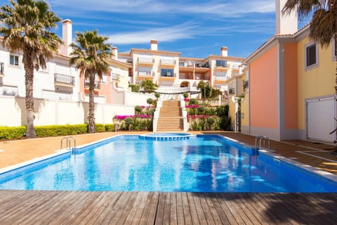 Property building, Pool view, Swimming pool, sunbed
