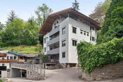 Passerhaus Schenna Apartment in Trentino-South Tyrol