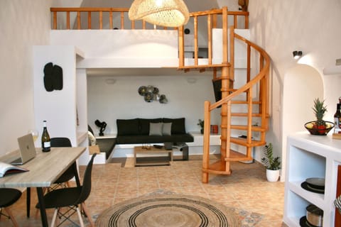 The Lithos Villa by A Terre Cave Villas Villa in Thera