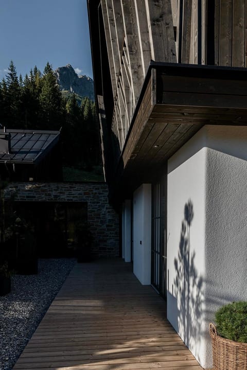 Property building, Mountain view