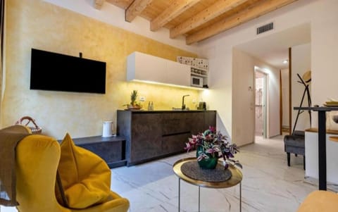 la perla al lago 47 Apartment in Gargnano