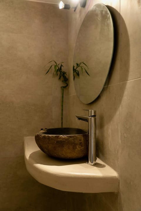 The Wine Cellar House by A Terre Cave Villas Villa in Thera